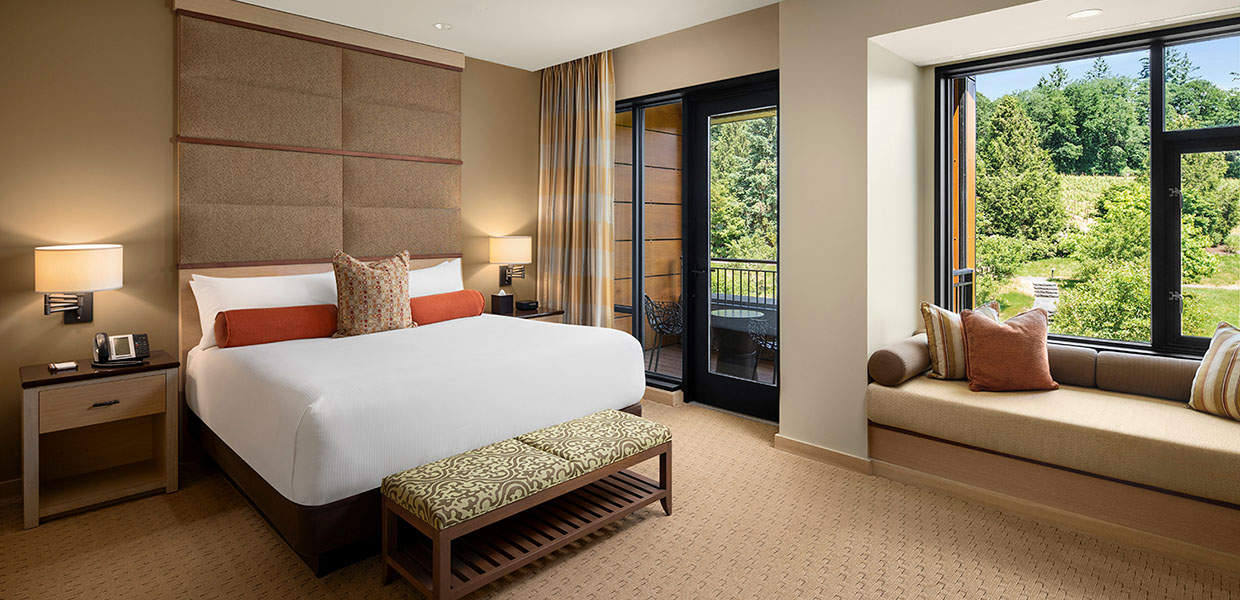 Deluxe King Room At The Allison Inn And Spa